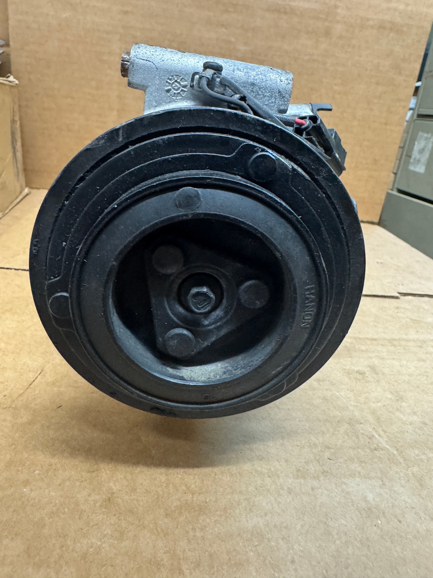 Used OEM AC Compressor BDGF61450