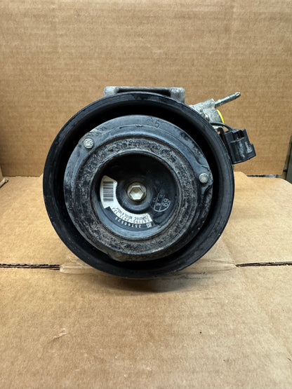 Used OEM AC Compressor 15-21517 / 471-0714 / 21992587