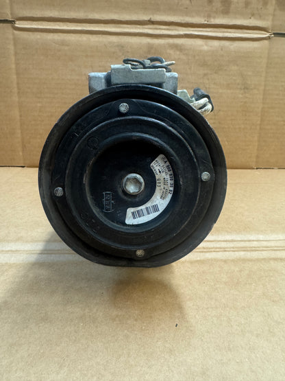 Used OEM AC Compressor 92600-5DBOB / 000830420 / 000830350280 / 0008303502