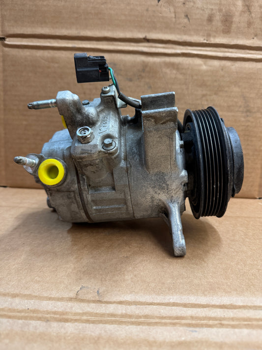 Used OEM AC Compressor 15-21470 / 15-21593 / 471-0715 / 19130203 / 21992588