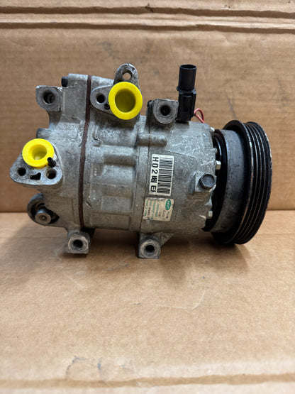 Used OEM AC Compressor 97701-2H102 / 97701-2H140