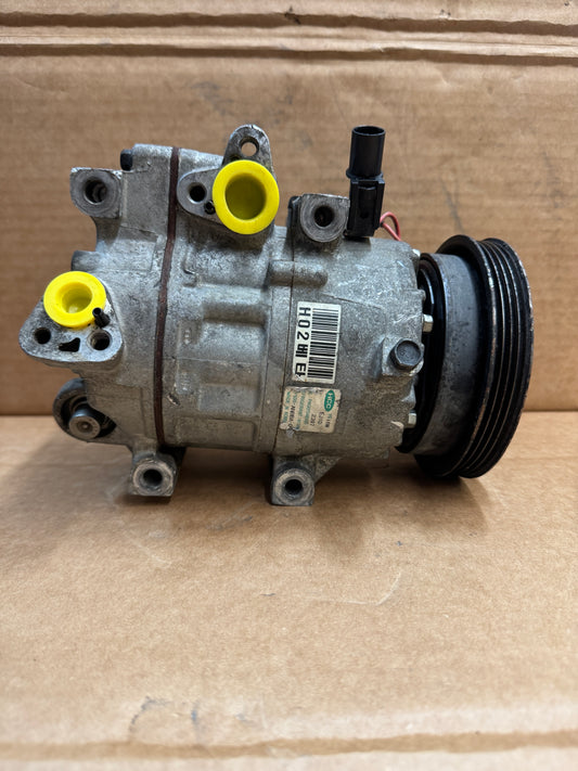 Used OEM AC Compressor 97701-2H102 / 97701-2H140