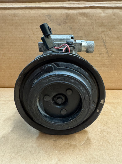 Used OEM AC Compressor 97701-2H102 / 97701-2H140