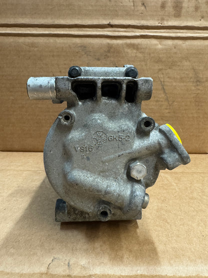 Used OEM AC Compressor 97701-2H102 / 97701-2H140