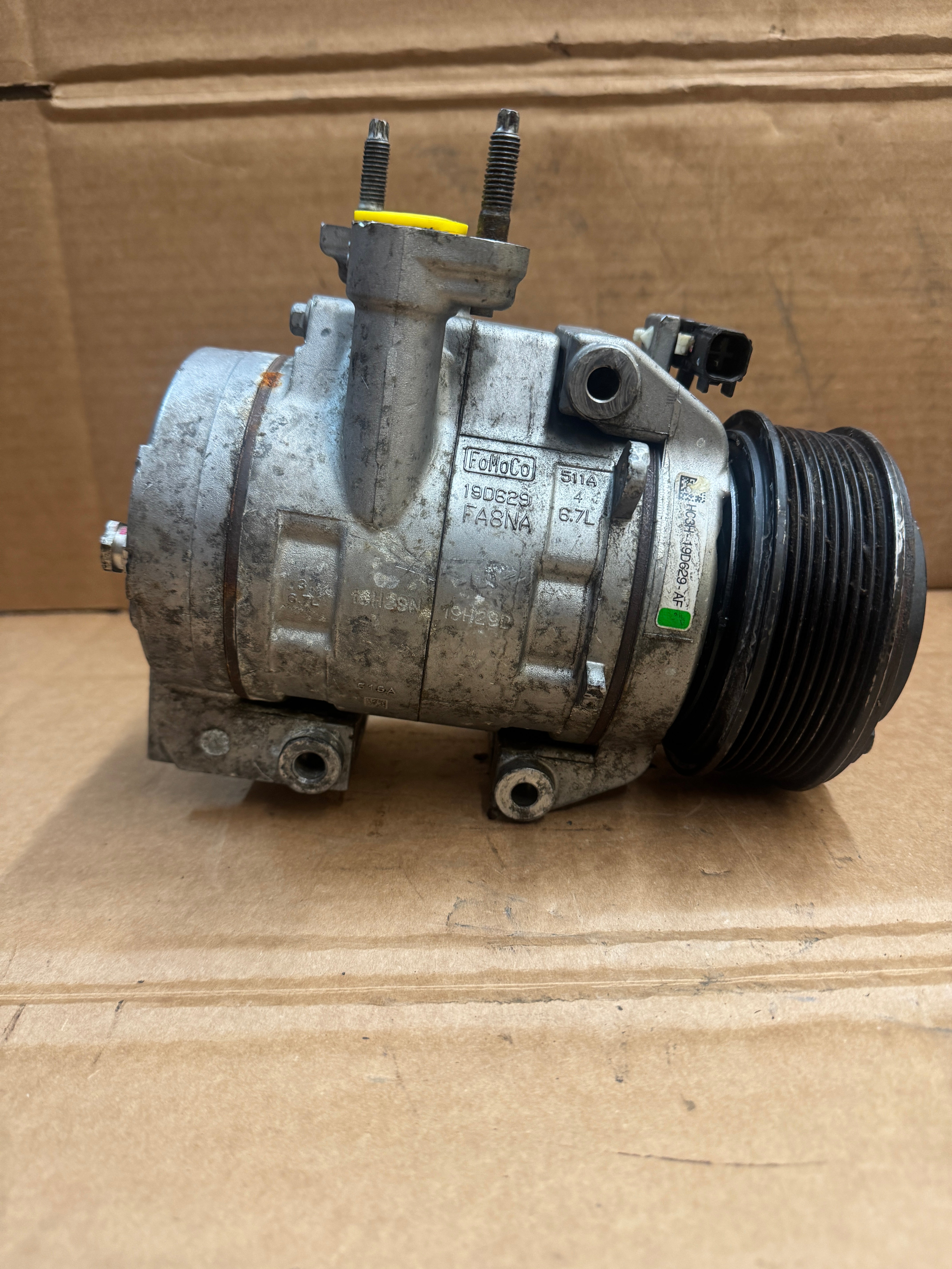 Oem Compressor Used OEM AC Compressor HC3Z19703A / YCC424 – Compressor Cores