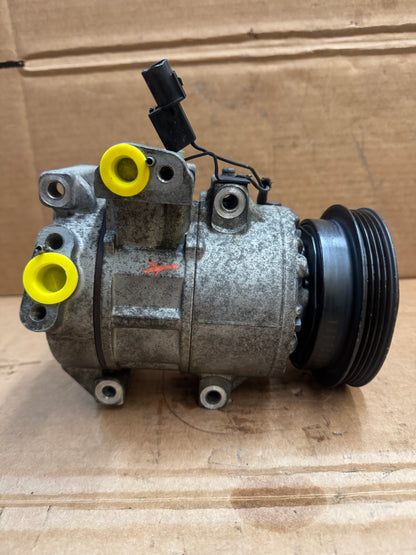 Used OEM AC Compressor 97701-0E125 / 97701-2F130 / 97701-2F130DR