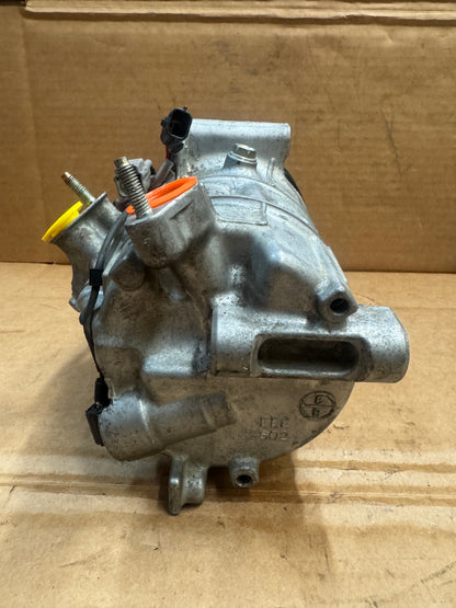 Used OEM AC Compressor 92600-4GB0A